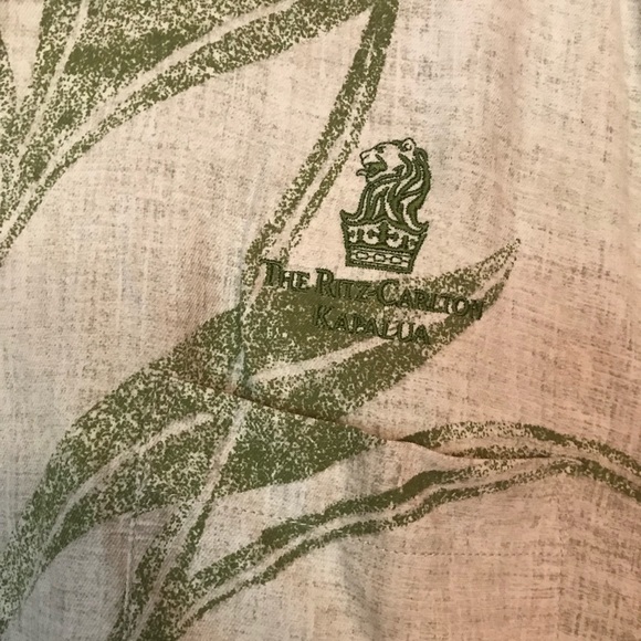 Silk Tommy Bahama Shirt Embroidered Ritz Carlton S - Picture 2 of 3